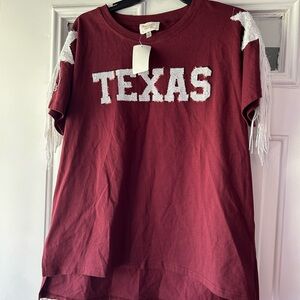 Fantastic Fawn Maroon Sequin Tee size small